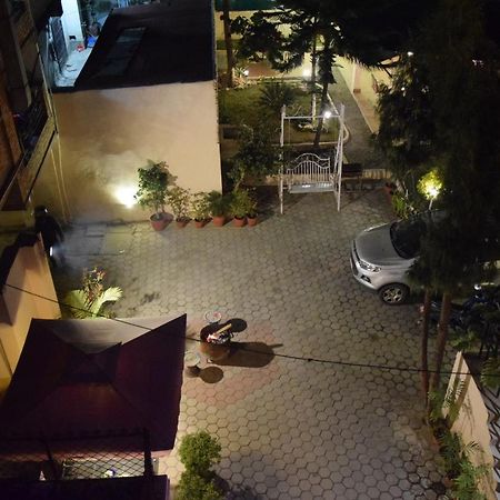 Hotel Siraaj Lalitpur Dış mekan fotoğraf