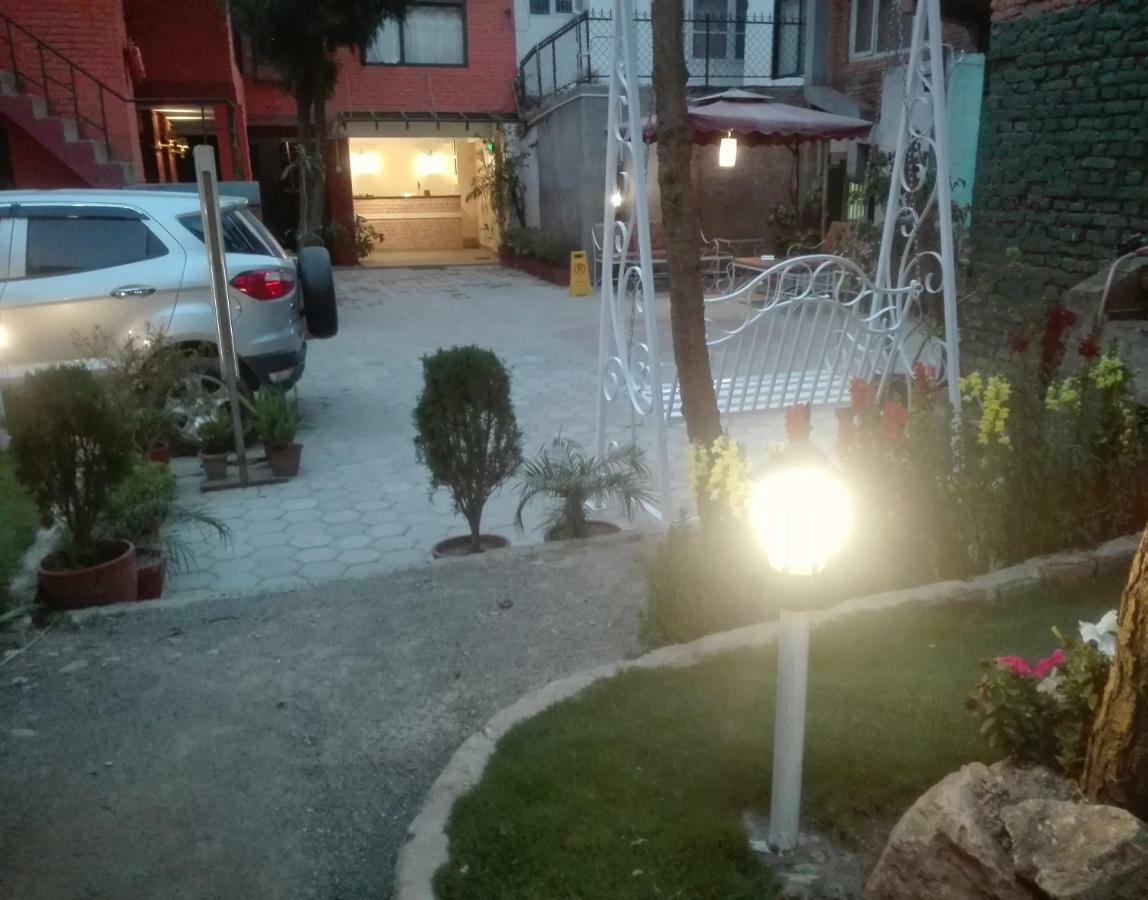Hotel Siraaj Lalitpur Dış mekan fotoğraf